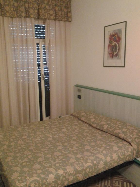 Hotel Lady Susanna Varazze Extérieur photo