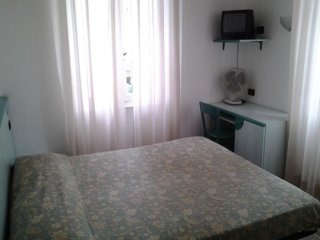 Hotel Lady Susanna Varazze Extérieur photo