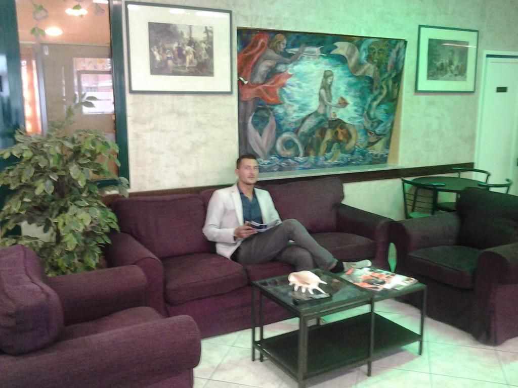 Hotel Lady Susanna Varazze Extérieur photo